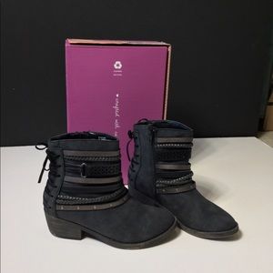 Jellypops black distress boots - size 6.5M